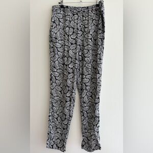 H&M Black and White Feather Print Ankle Pants, Fun Flowy Pants, Size 12
